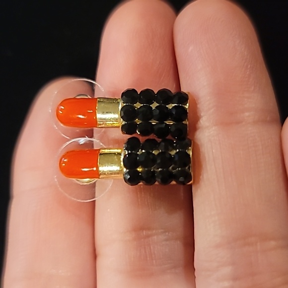 💋 Lip Brooch and Lipstick Earring Set - Picture 6 of 6